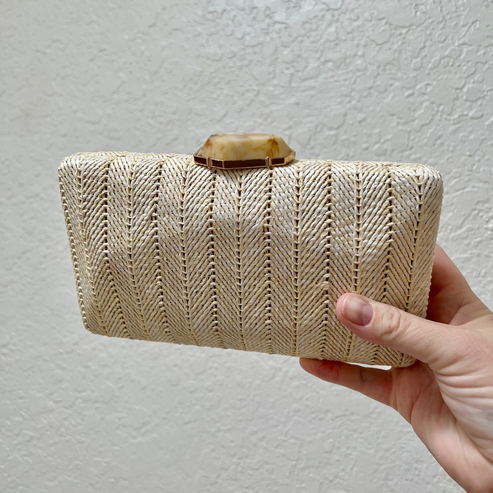 Alessia Beige‎ Woven Straw Chevron Clutch Bag Gold Chain NEW Stone Lock Neutral